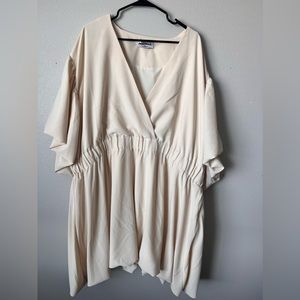 Plus size mini puff dress